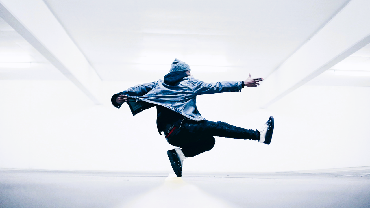 Viral social media video content