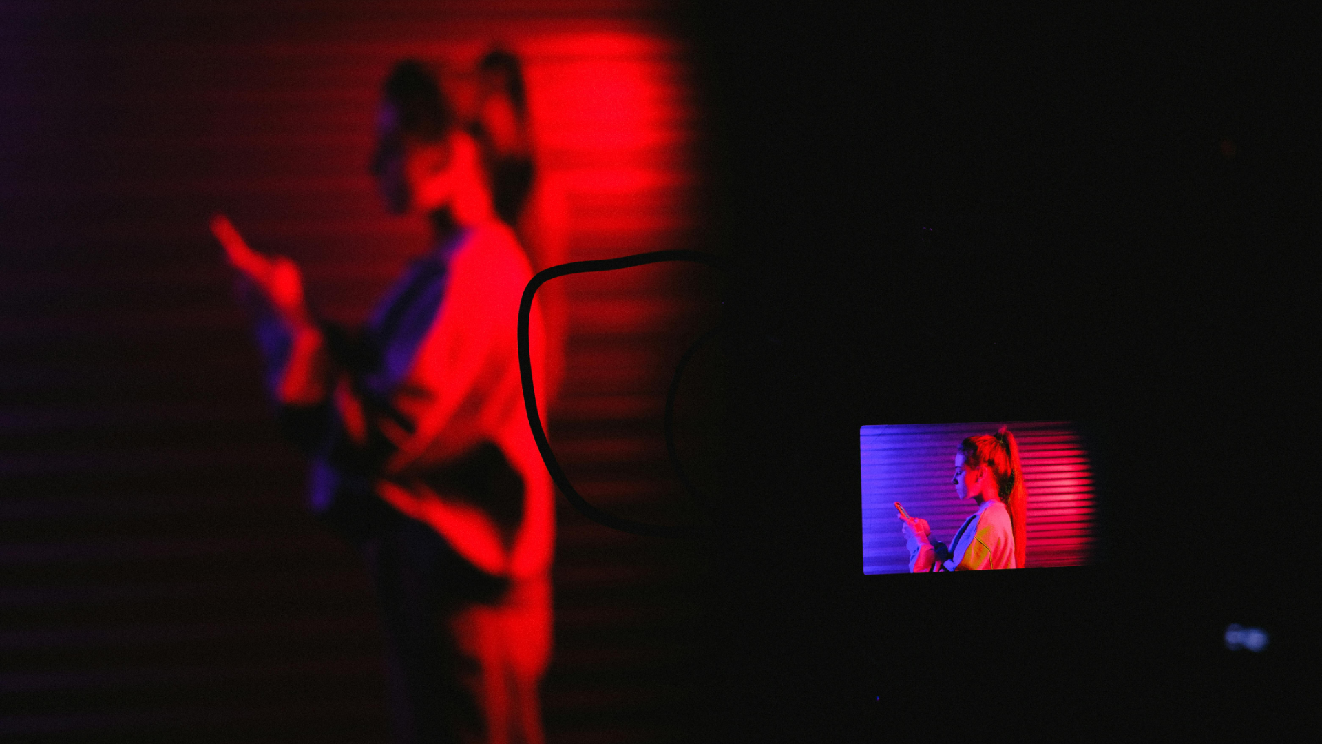 Design clickable YouTube video thumbnails