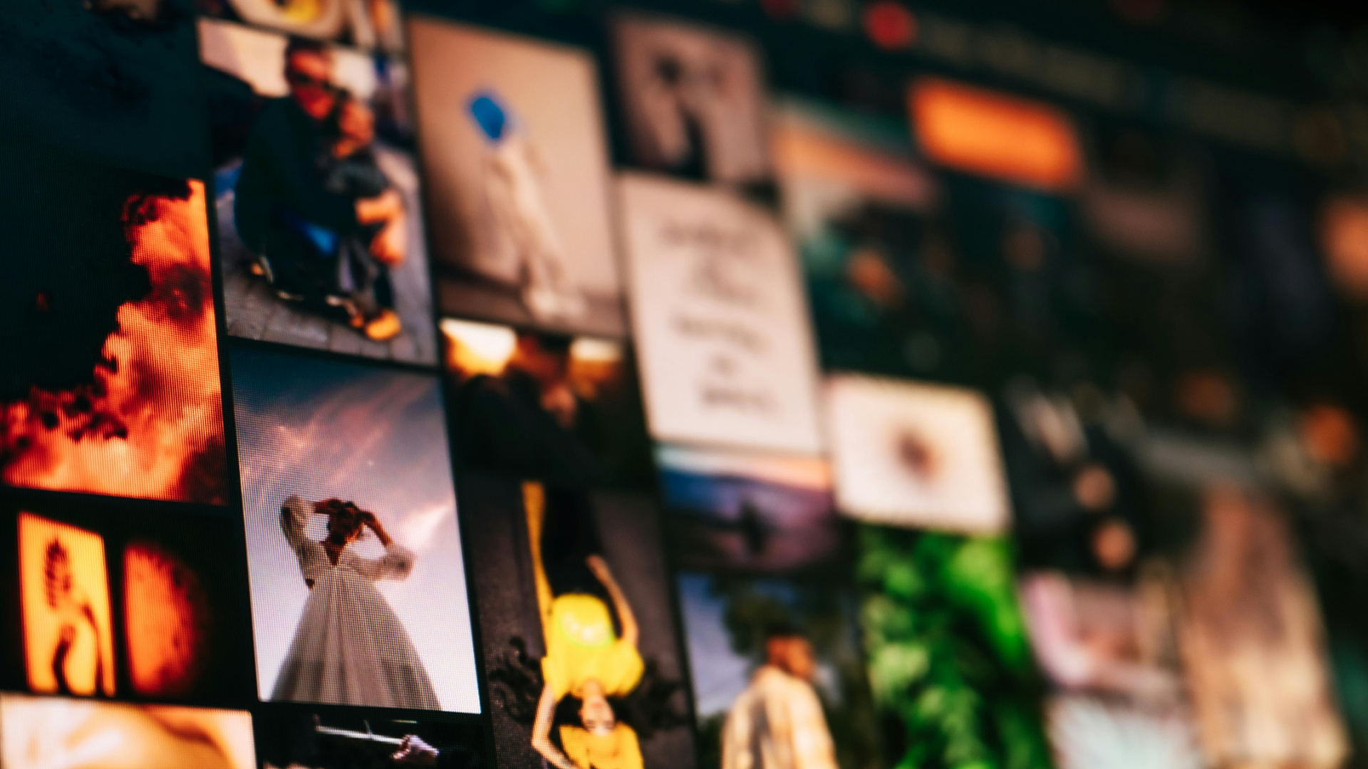 Create stunning digital photo collages